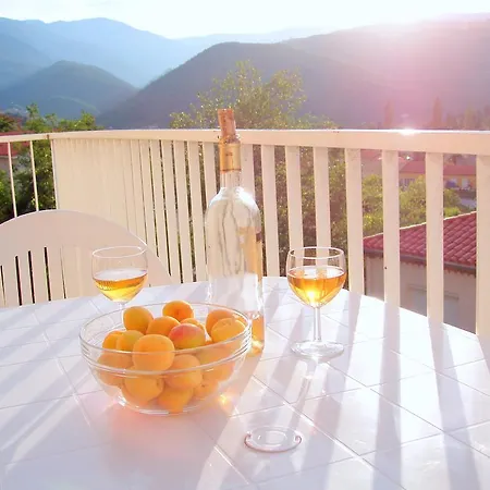 Bellevue * Prades (Pyrenees-Orientales)